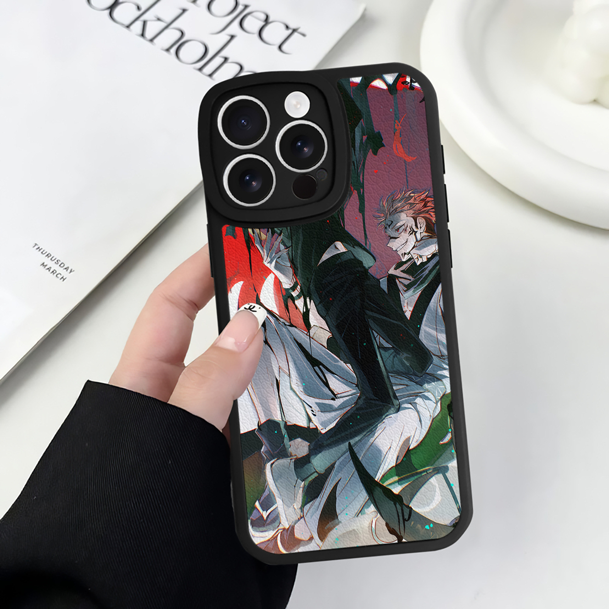 （画像用） 呪術廻戦 Jujutsu Kaisen 【iPhone 16シリーズ対応】シリコンスマホケース（レザー調） 材質：シリコン